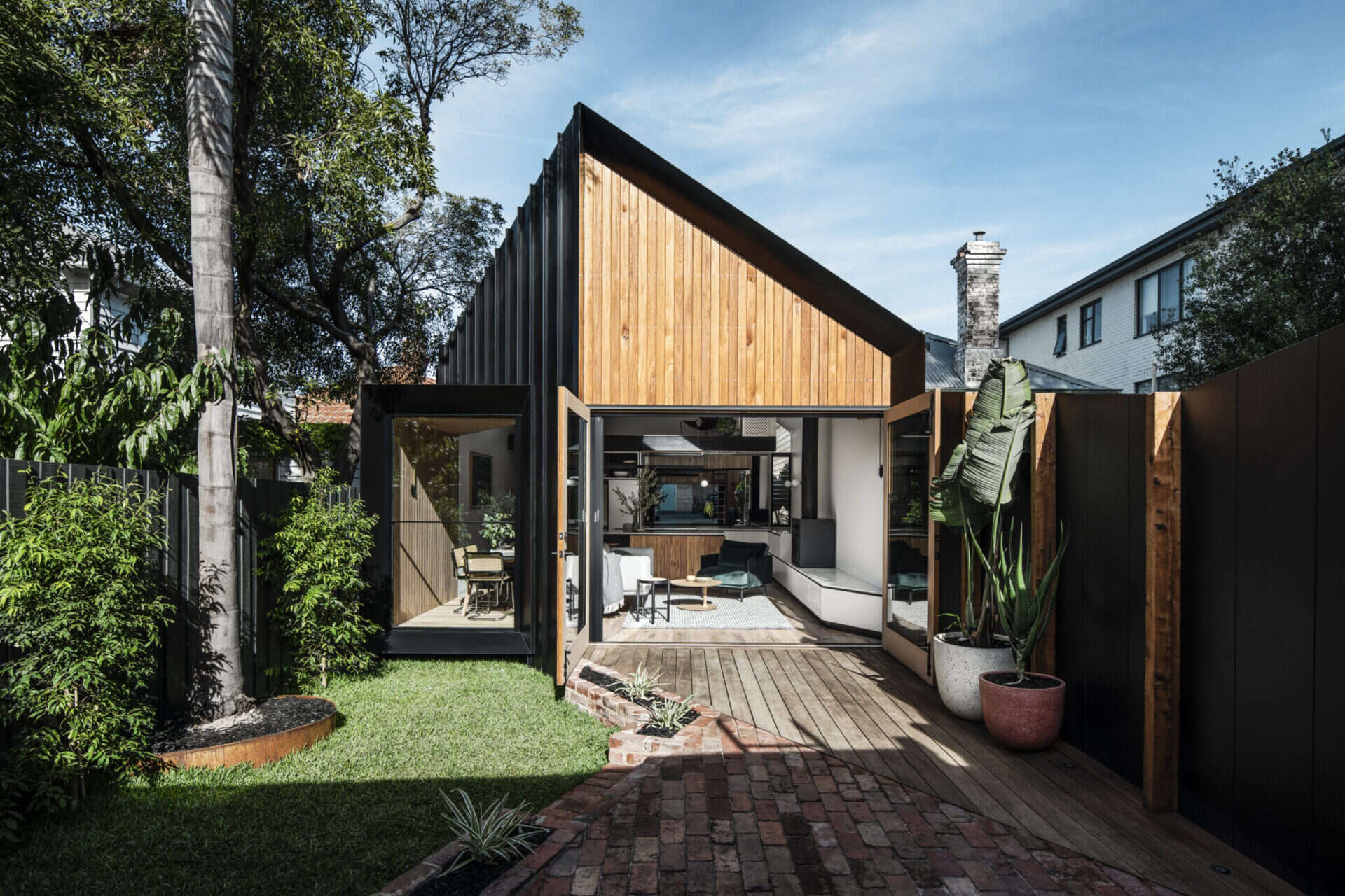 Une extension par le studio d&rsquo;architecture  FIGR